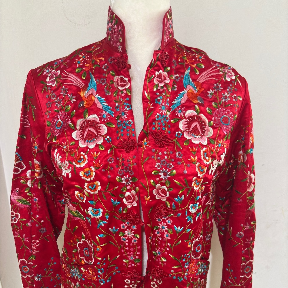 VTG Hand Embroidered size 34 Red Silk Women’s Traditional Jacket Blouse